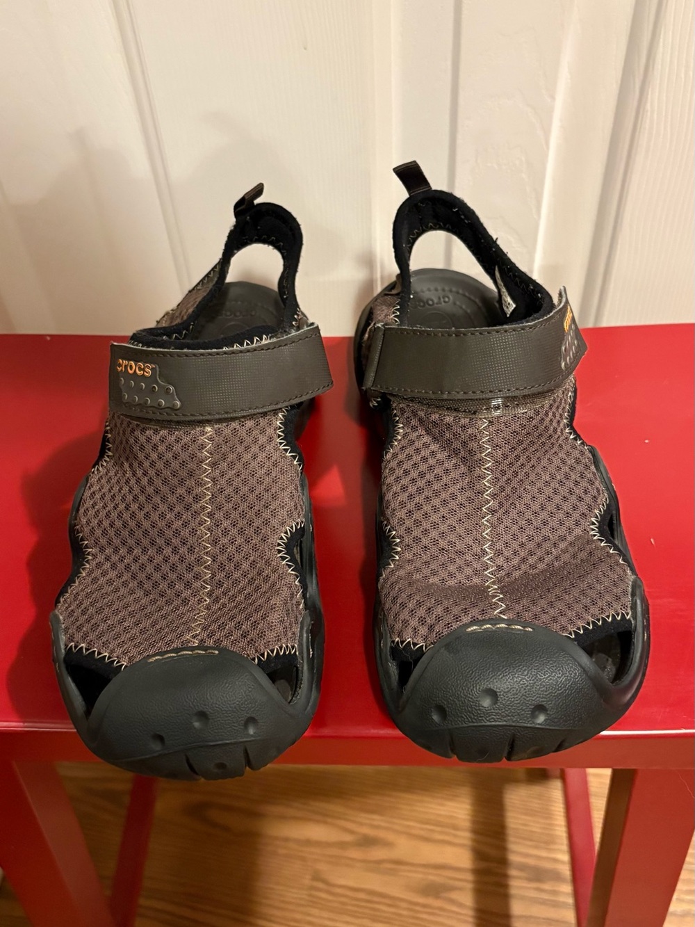 CROCS Brown SwiftWater Mesh Fisherman Deck Sandals Water Shoes Size 7M